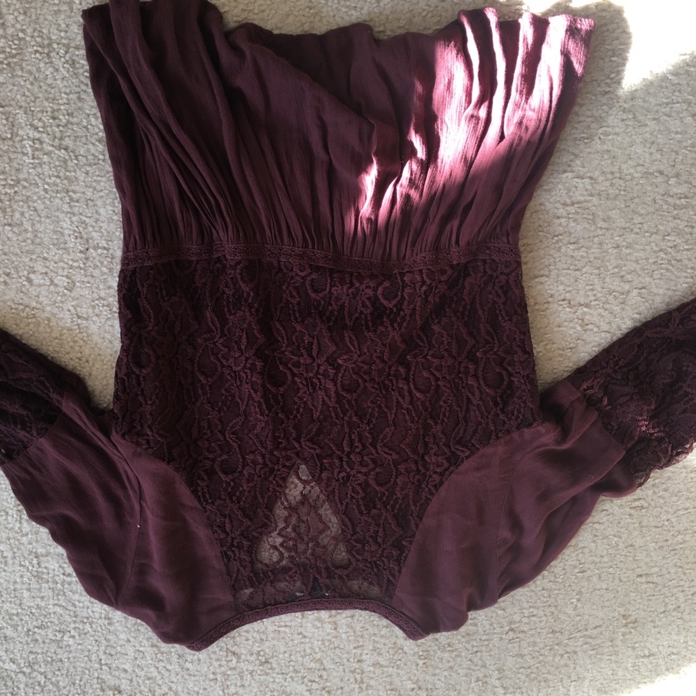 Open Lace Back Top - Picture 2 of 3